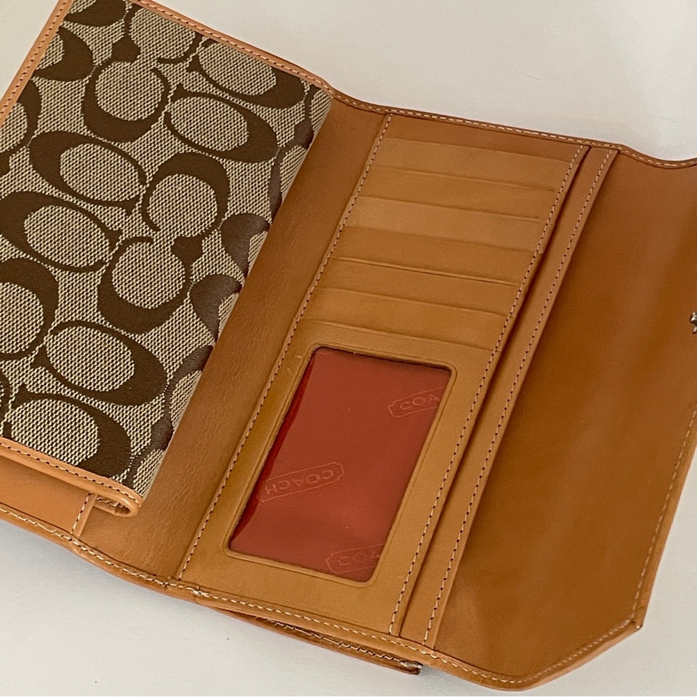 Coach Vintage Hamptons Signature Long Wallet Khaki Tan - Picture 9 of 10
